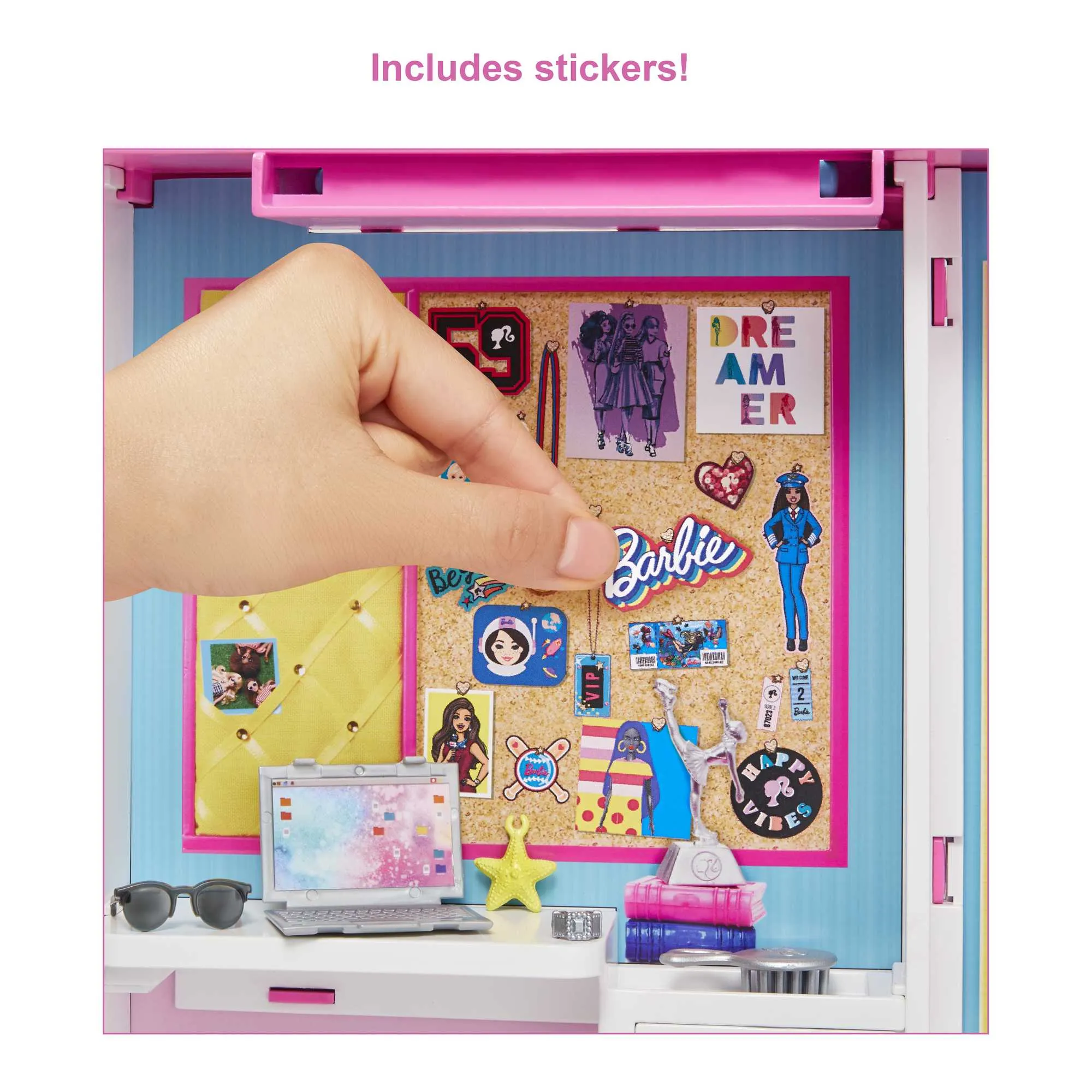 Barbie Closet Playset With 30  Accessories, 5 Complete Looks, Rotating Clothing Rack, Dream Closet