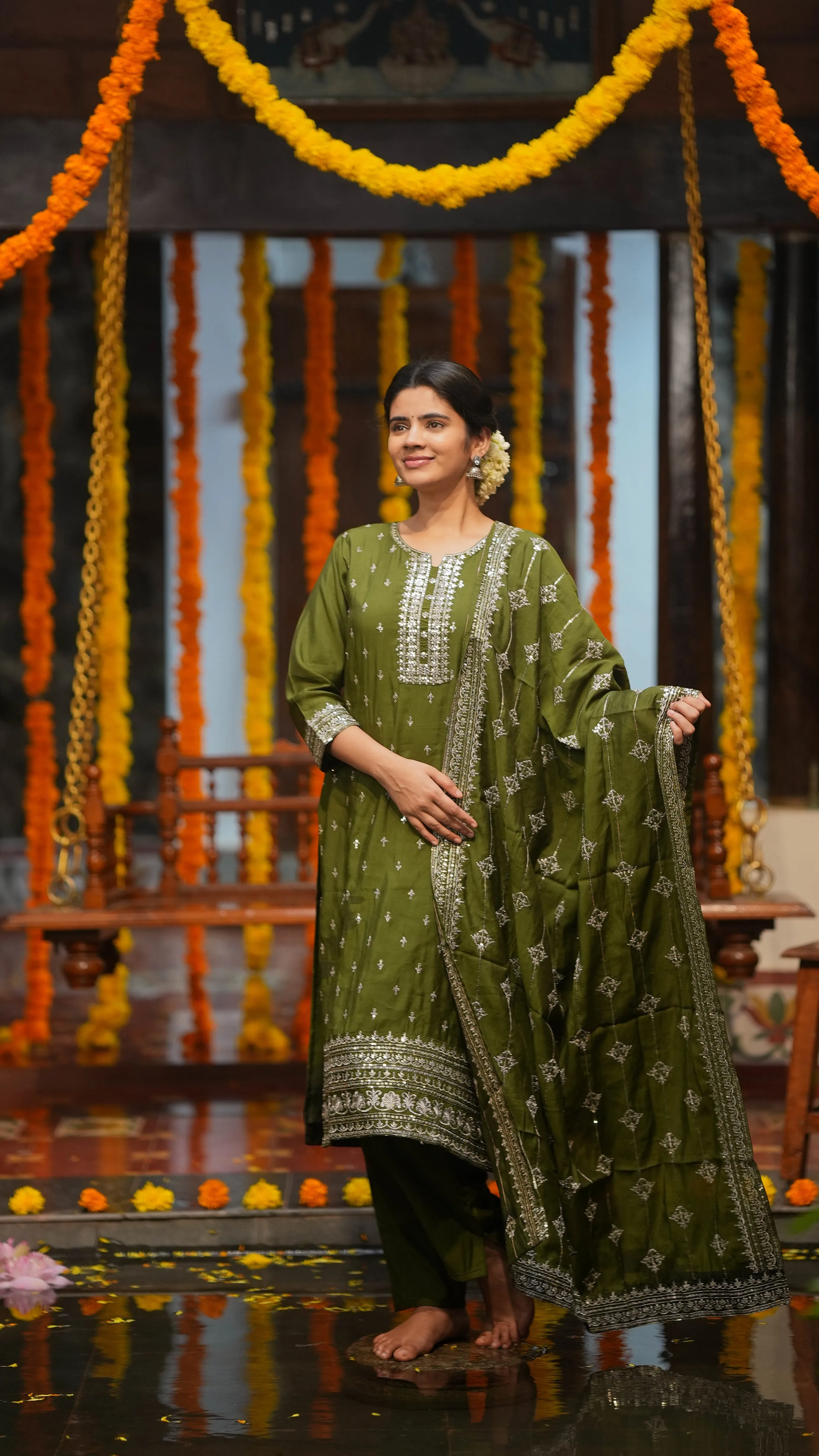 Joshitha Green (Kurti Pant Dupatta)
