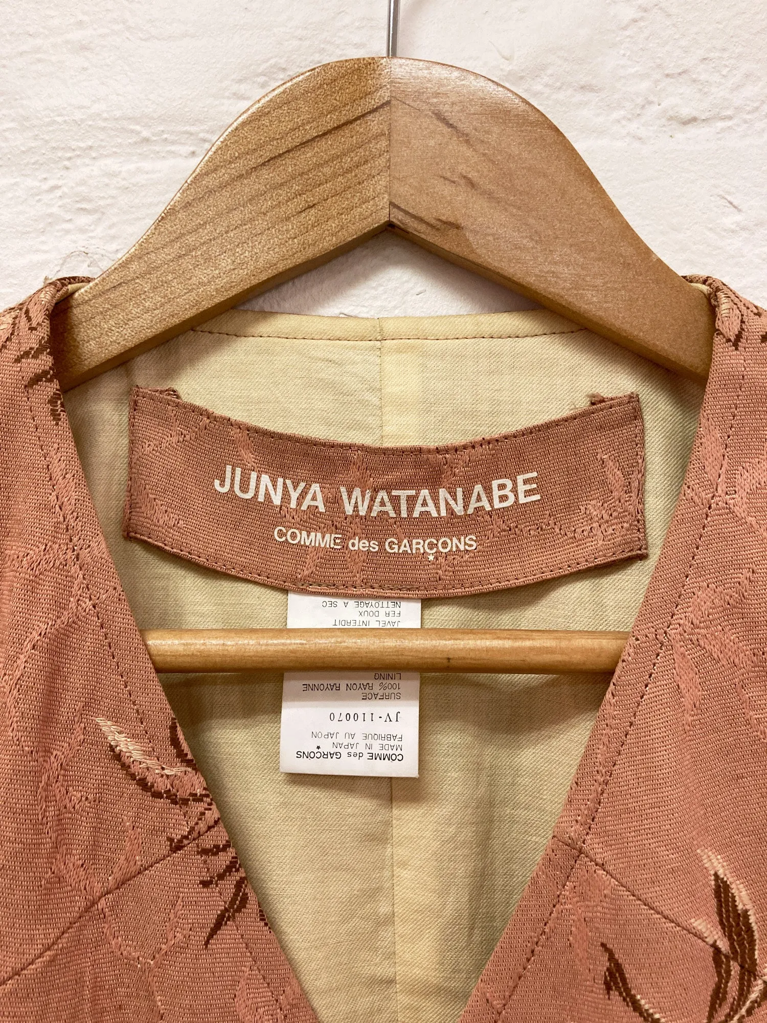 Junya Watanabe Comme des Garcons SS1993 dusty pink rayon floral jacquard vest