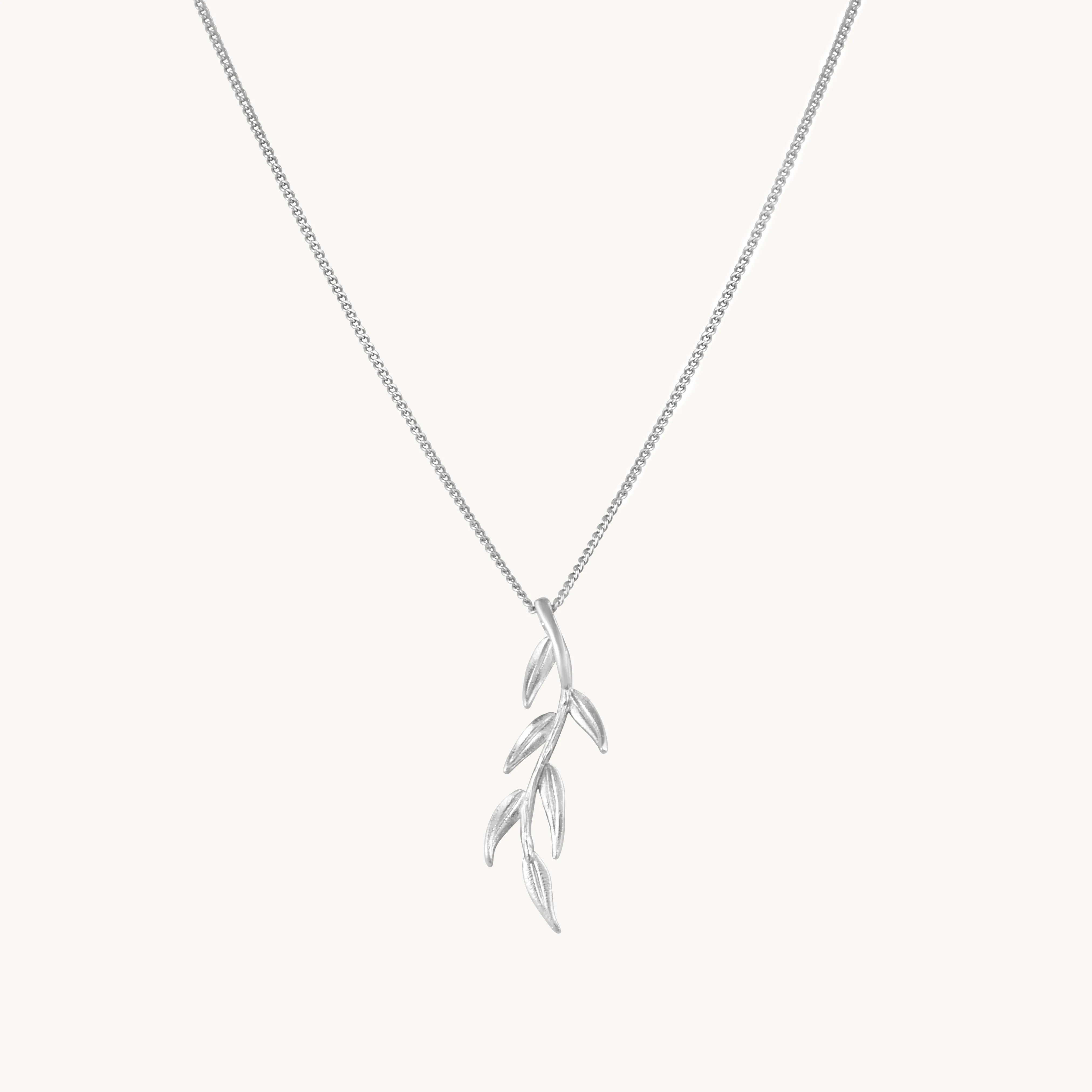 Leaves Silver Pendant With Chain W.