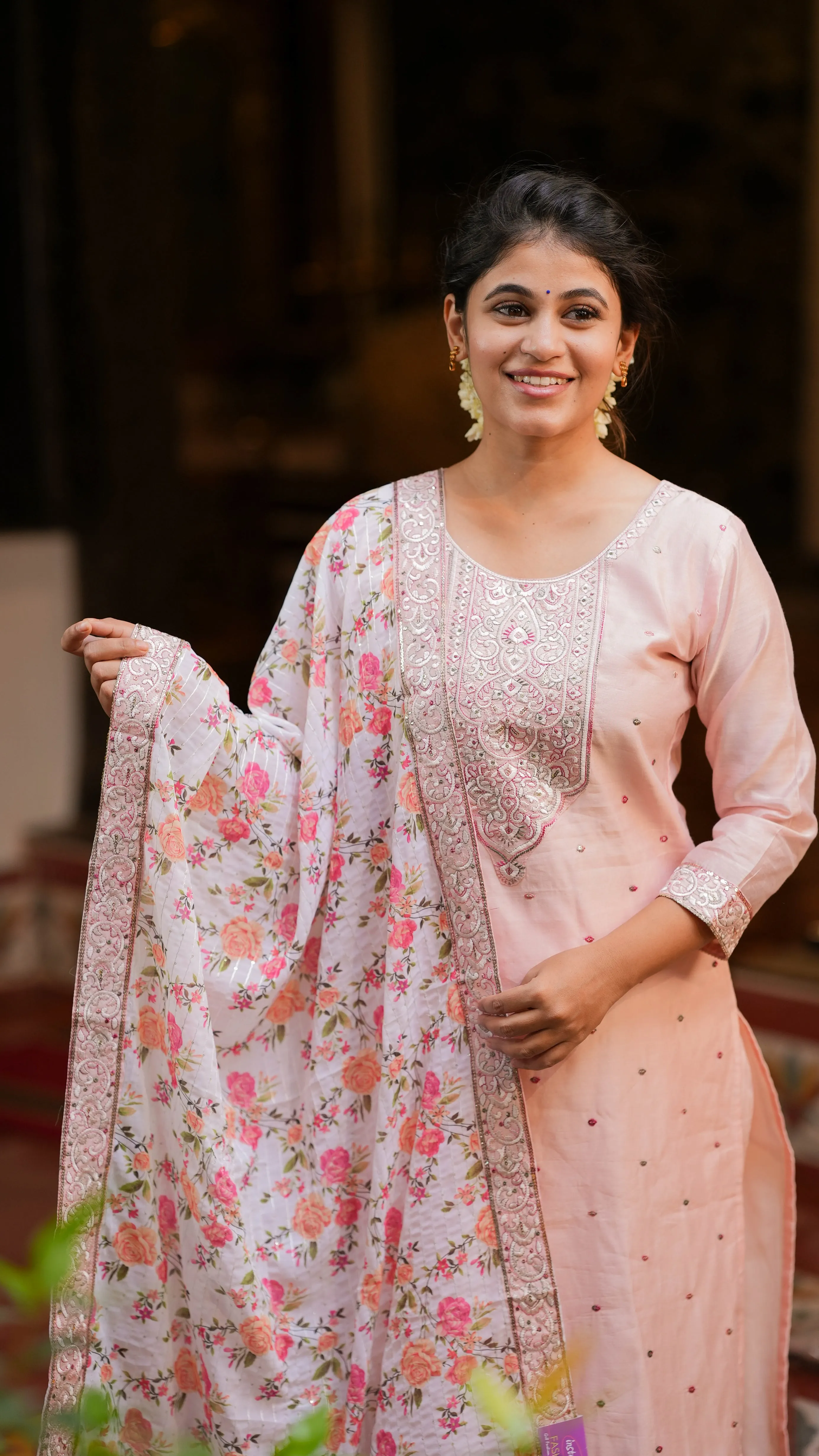 Monisha Peach (Kurti Pant Dupatta)