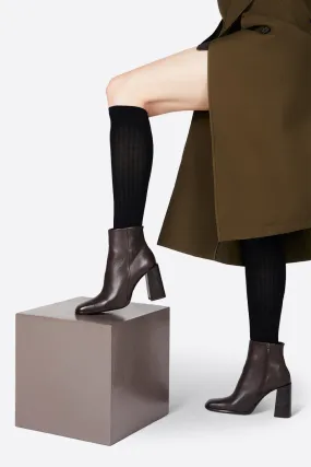 SCHOOLGIRL SOCKS