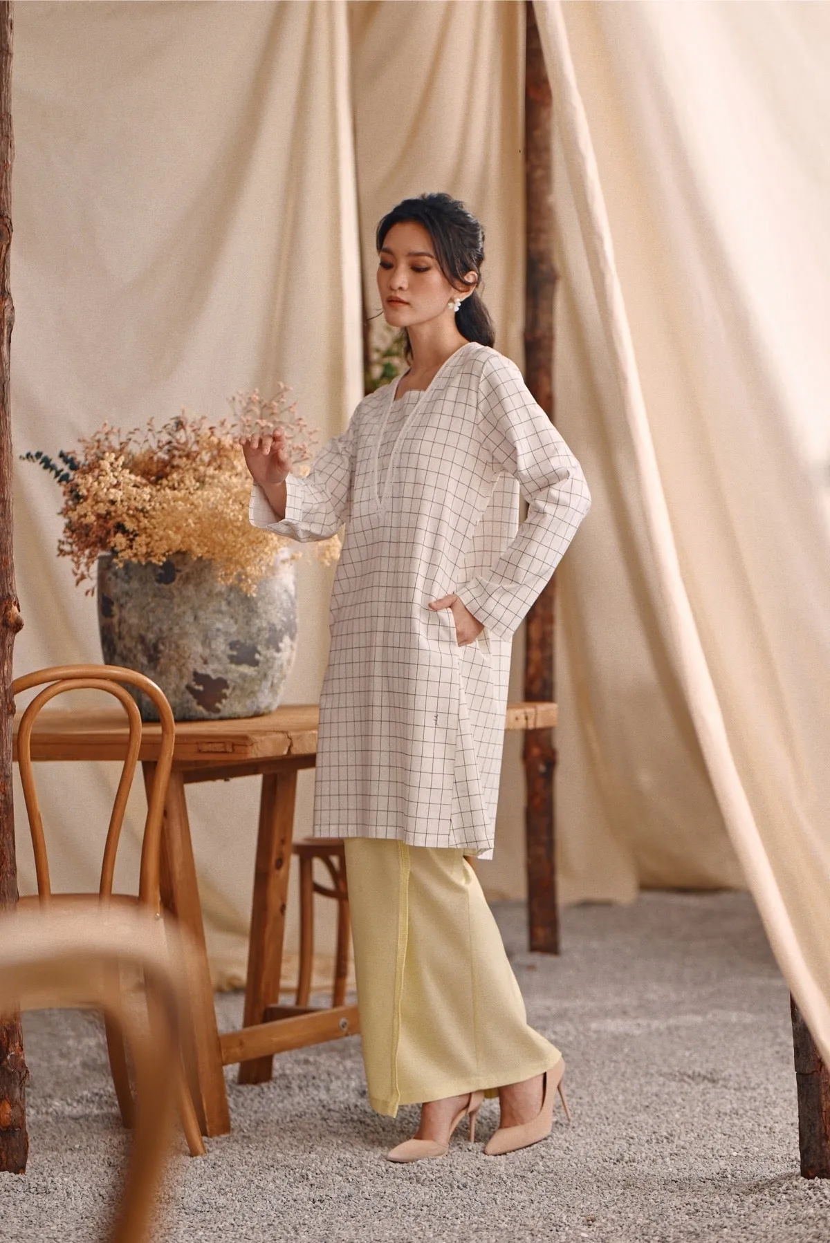The Bayu Women Back Pleats Skirt - Baby Yellow