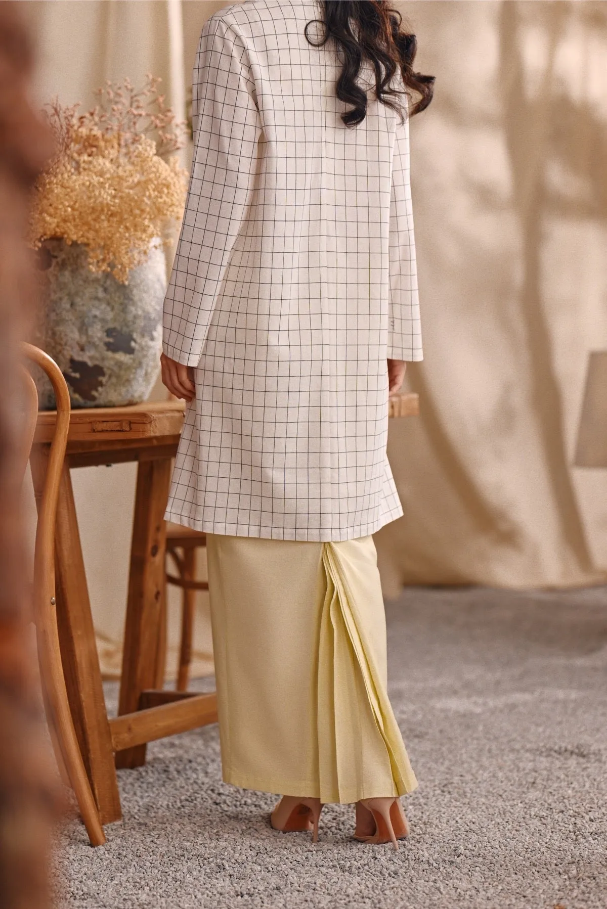 The Bayu Women Back Pleats Skirt - Baby Yellow