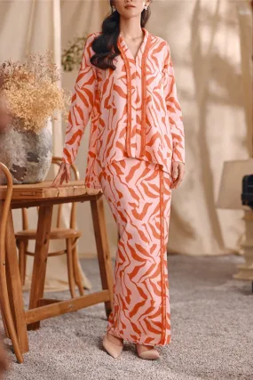 The Bayu Women Back Pleats Skirt - Explore