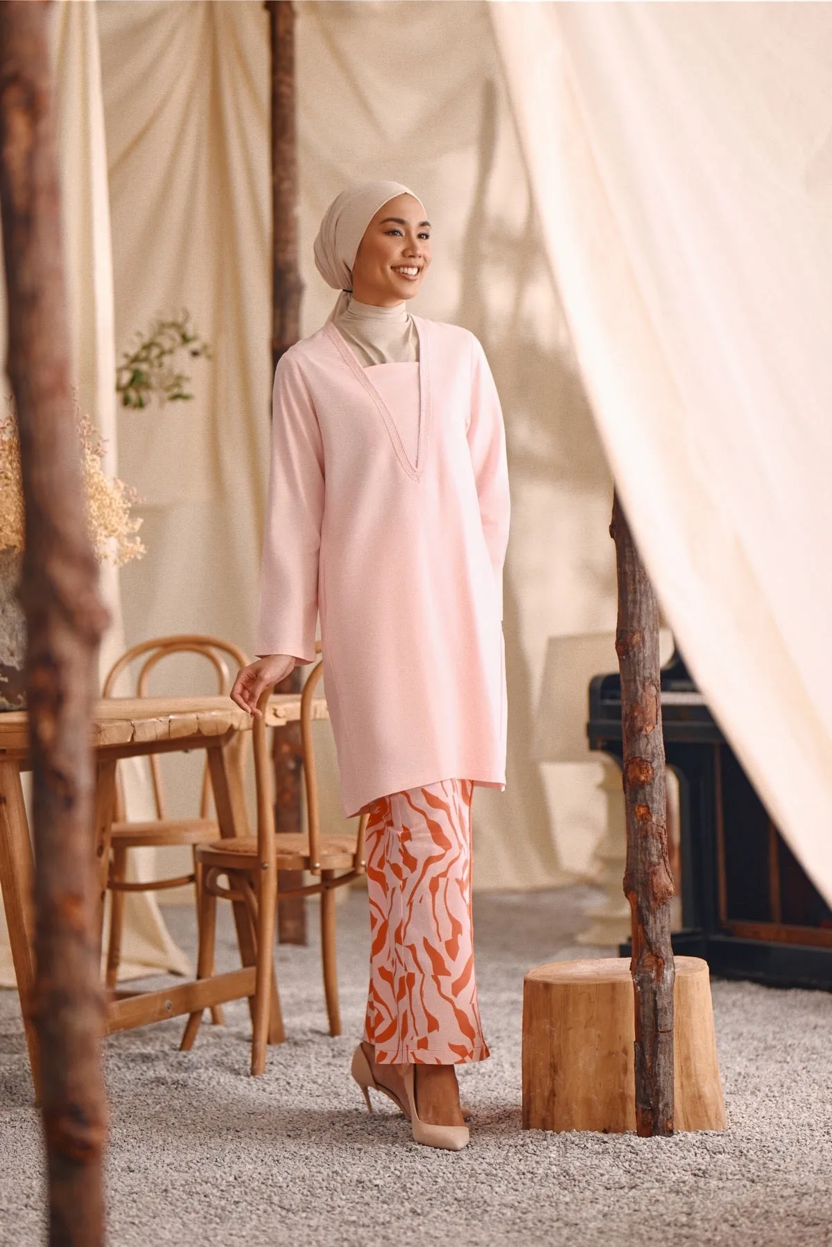 The Bayu Women Back Pleats Skirt - Explore