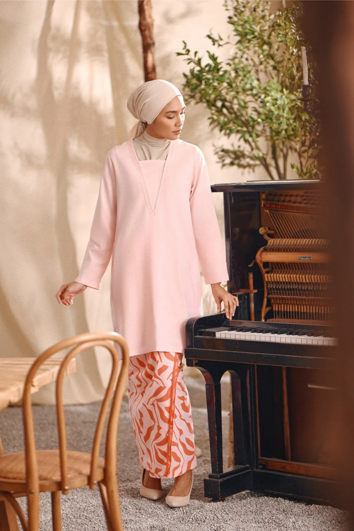 The Bayu Women Back Pleats Skirt - Explore